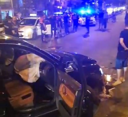 AKSIDENT SI NË “FILMA”/ Çfarë TRONDITI Tiranën dje? DY persona i IKËN Policisë duke përplasur 7 makina