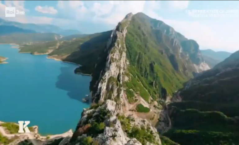 “BUMI TURISTIK I 2018-ës”/ VIDEO: Momenti kur Italia kuptoi se në Shqipëri pushohet si “mbret”