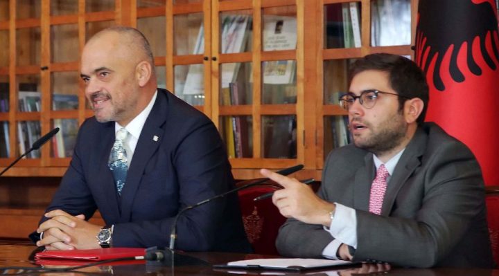 AUDIOPËRGJIMI BIBAJT DHE AKUZAT E PD-së/ Endri Fuga: E kotë të përgjigjesh për çdo budallallëk