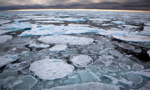 E PAPRECEDENTË/ Thyhet pjesa më e vjetër dhe e dendur e akullit në Arktik
