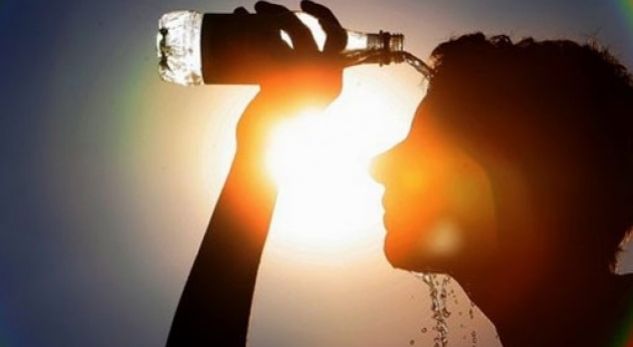 I NXEHTI AFRIKAN “MBËRTHEN” SHQIPËRINË/ E mërkura kap temperaturën më të lartë. Do të arrijnë…