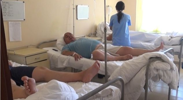 LOKALI I “MALLKUAR” I DASMAVE/ Çfarë konsumuan të ftuarit që përfunduan në urgjencë