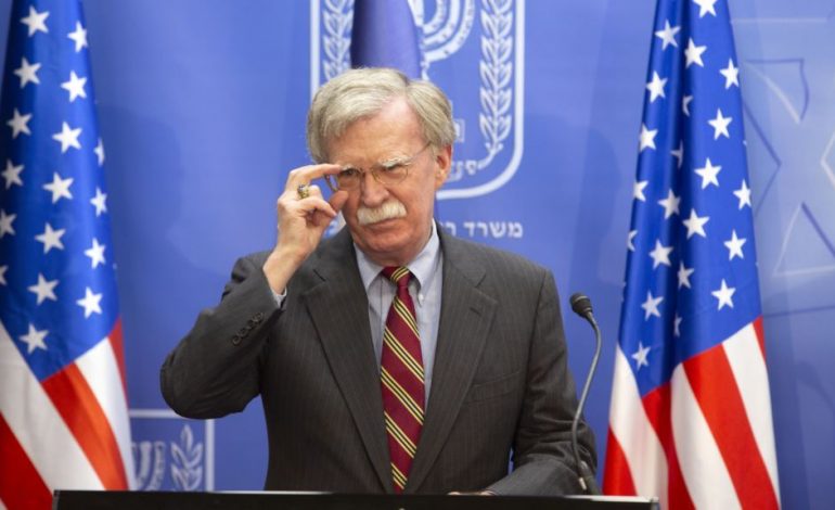 VIZITA NË IZRAEL/ John Bolton: E turpshme marrëveshja ndërkombëtare bërthamore me Iranin