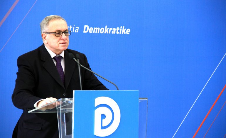 REFORMA NË SHËNDETËSI/ Deputeti i PD: Sistemi është i rrënuar, të paaftit…