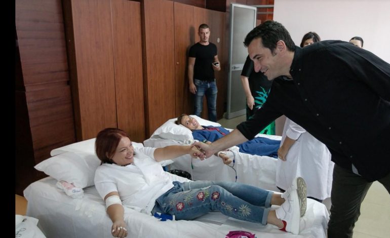 DHURIMI I GJAKUT PËR PERSONAT NË NEVOJË/ Veliaj: Do ta kthejmë në mision të përhershëm