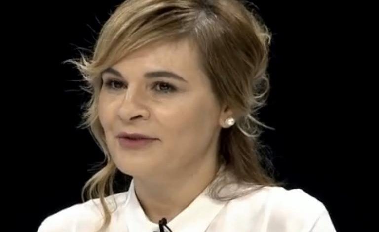 VITI I RI SHKOLLOR/ Kryemadhi: Uroj me zemër suksese për të gjithë fëmijët