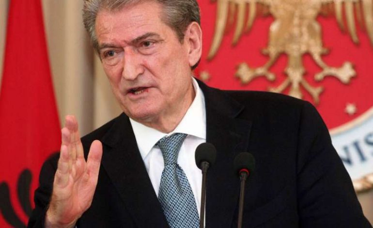 DENONCIM/ Berisha publikon mesazhin: Ja se si u dhunuan pronat e 7 familjeve në Jalë