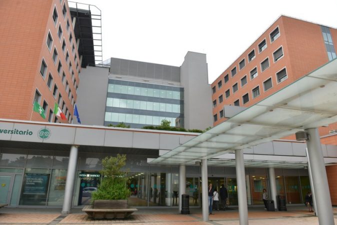 “DROGË DHE PROSTITUCION”/ Shqiptari DEL nga koma por “NUK PRANON” që është masakruar. Policia…