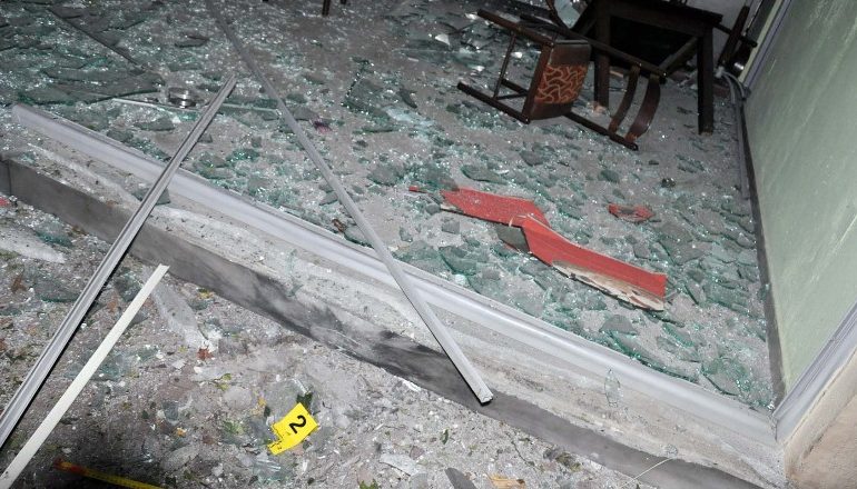 EKSPLOZIV LOKALIT NË LAÇ/ Detajet: Kush është pronari i biznesit. DËMET e shpërthimit deri në mijëra…