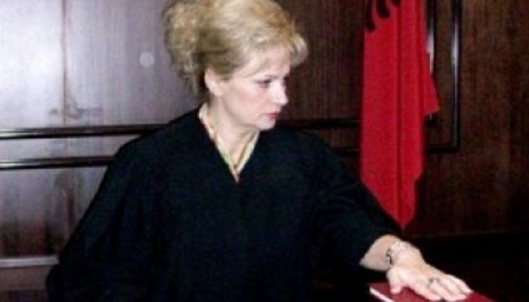 RIKTHEHET APO JO NË VETTING/ KPA vendos në orën 13:00 për fatin e Mirela Fanës
