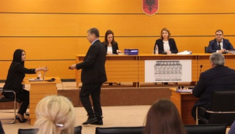 ANKIMOI VENDIMIN PËR SHKARKIMIN NGA DETYRA/ Caktohet trupa gjykuese për çështjen e Luan Kaloçit