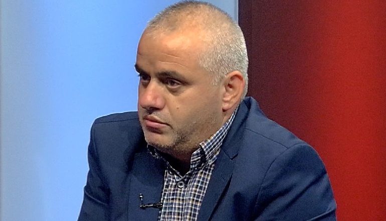 “I KAM DENONCUAR ME EMRA DHE MBIEMRA”/ Deklarata e FORTË e Artan Hoxhës: Më është kërcënuar familja