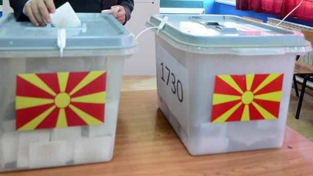 REFERENDUMI NË MAQEDONI/ Liderët e partive shqiptare në Maqedoni votojnë “PRO”