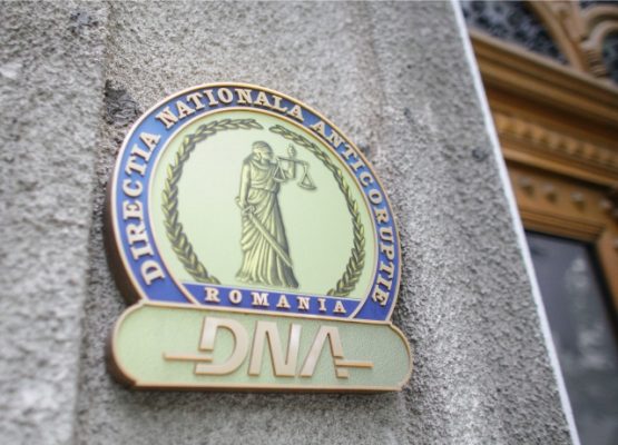 PAS SHKARKIMIT/ Rumania emëron kryeprokuroren anti-korrupsion, pritet…