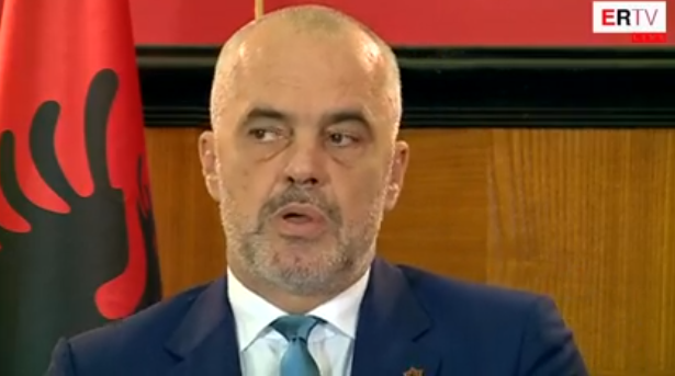 ANKESAT E QYTETARËVE/ Rama shkarkon live drejtorin e hipotekës Fier