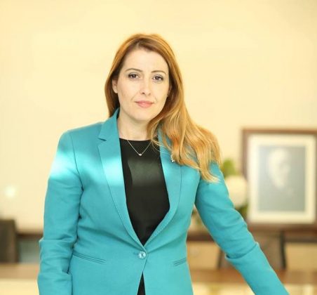 MANASTIRLIU NDIHMON NJË TË MOSHUAR/ Realizon me sukses ndërhyrja në sy