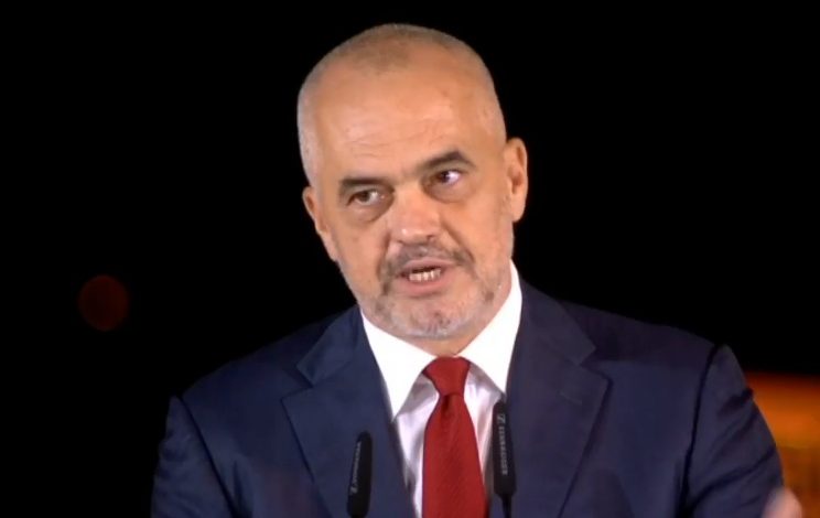 DESTINACION DIREKT SHQIPËRI-AMERIKË/ Rama: Shpalos objektivin për të pasur dhe 3 aeroporte të tjera në vend