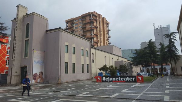 PROTESTA PARA KUVENDIT/ Aleanca për Teatrin: Opozita duhet të jetë në seancë