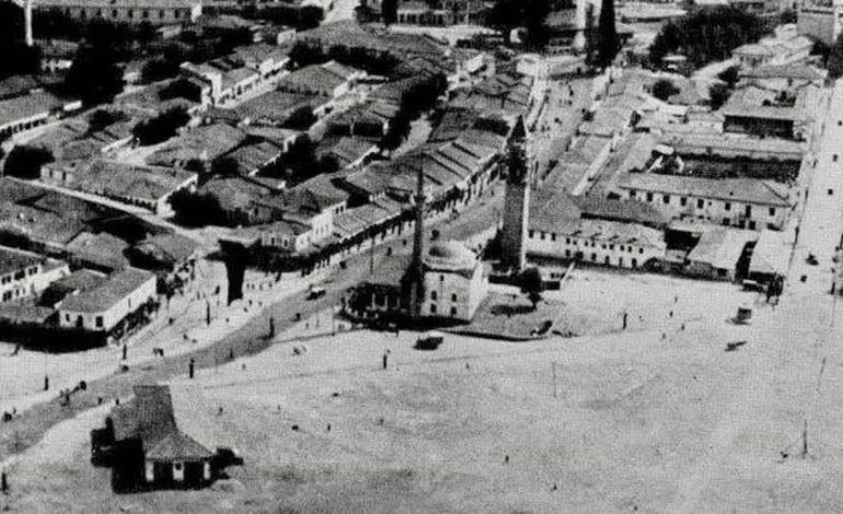 FOTO: Tirana me shpalljen e Mbretërisë, ishte viti 1928