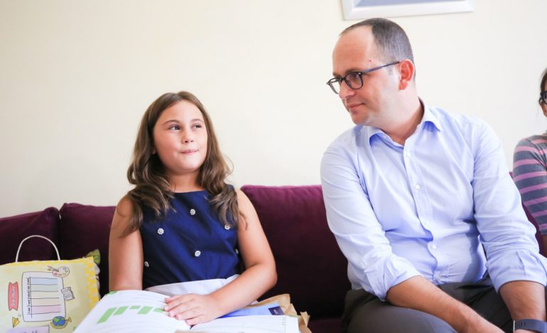 LIBRAT FALAS/ Bushati: Edukimi në dije bën diferencën e shoqërive të zhvilluara (FOTO, VIDEO)