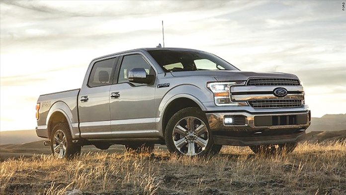RREZIKU PËR ZJARR/ “Ford” tërheq dy milionë automjete