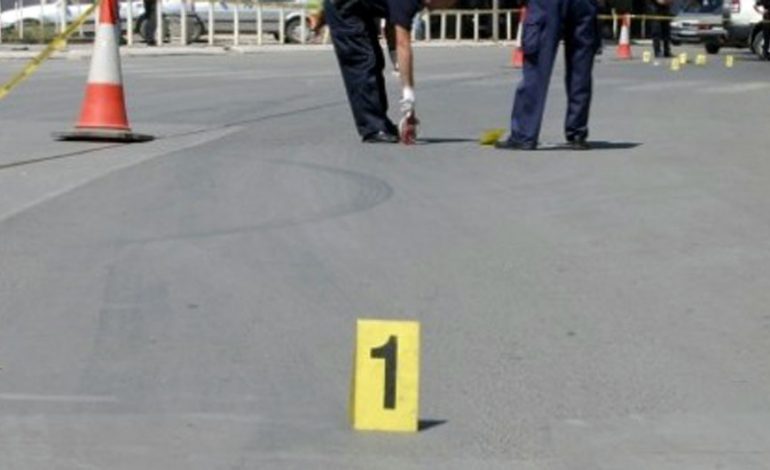 AKSIDENT NË DIBËR/ Përplasen dy makina. 16 vjeçari dërgohet në spital me urgjencë, ndodhet në…