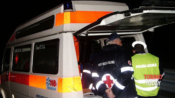 PËRPLASJE NË ZVICËR/ Plagoset me thikë, shqiptarja dërgohet me urgjencë në spital