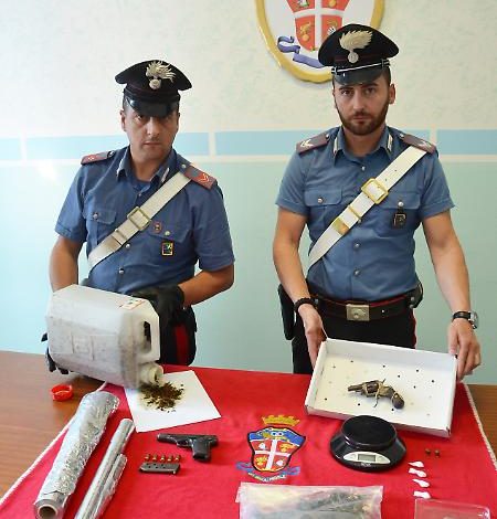 “ME LËNDË NARKOTIKE DHE ARMË ME VETE”/ Arrestohen dy shqiptarët, dyshohet janë pjesë e…(FOTO)
