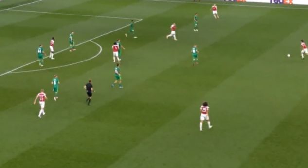 MREKULLIA E FUTBOLLIT/ Dy gola të super të shpejt në ndeshjen Arsenal – Vorskla