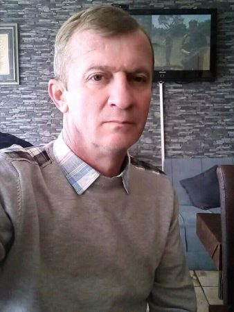 PUSHOHET NGA PUNA/ Ish-gazetari serb kërcënon se do të vetëvritet të premten në Prishtinë