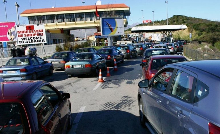 KORRUPSIONI NË KAKAVIJË/ Bashkohet me “SHOKËT” edhe polici i SHTATË. Merrnin para për…