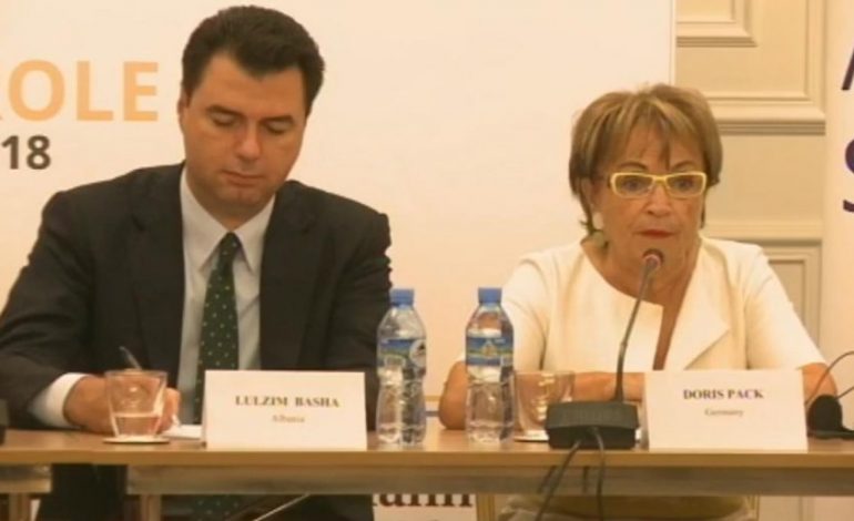 “KONFERENCA BALLKANIKE”/ Basha: Krimin është pengesa kryesore e Shqipërisë në BE