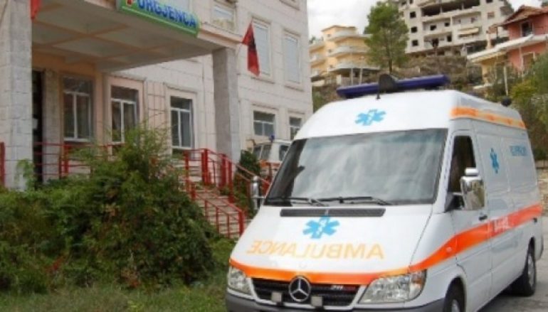 E RËNDË NË DEVOLL/ 60 vjeçari mbërrin pa jetë në spital. Dyshohet se ka vdekur nga…
