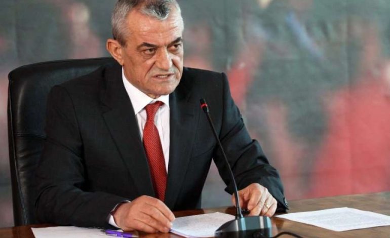 TAKIMI ME GAZETARËT/ Ruçi i përgjigjet Bashës: E ka zgjedhur sovrani. Një këshillë për mandatet