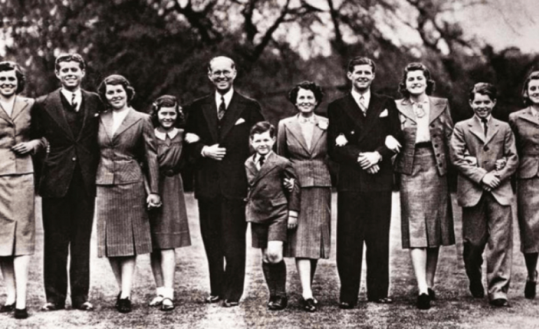 “MALLKIMI” që përndoqi familjen Kennedy