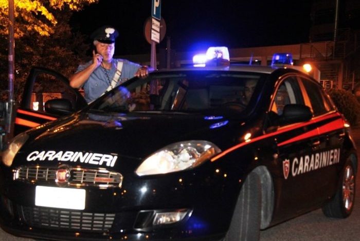 “TRAFIKIM DROGE DHE NJERËZISH”/ Shkatërrohet banda kriminale në Itali, 8 persona në pranga