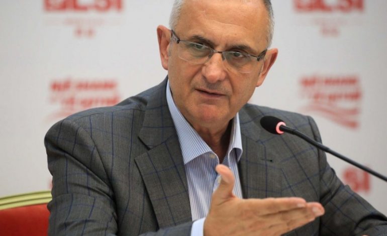 TRANSMETIMET DIXHITALE/ Vasili: Dekoderat ishin turpi i paaftësisë dhe hajdutllëkut