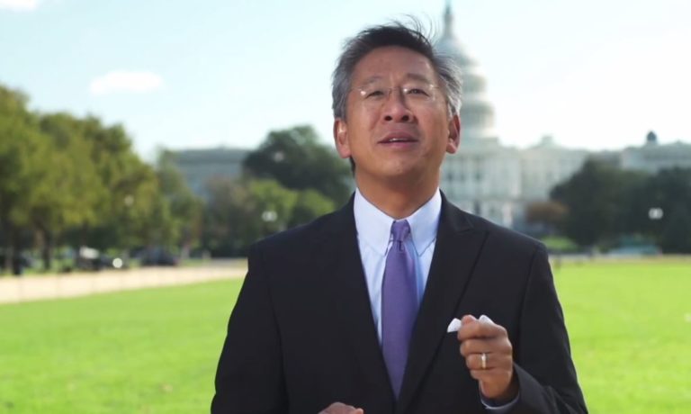 “DEMOKRACIA I BASHKON TË GJITHË”/ Donald Lu: Shpesh ka konflikte e polemika