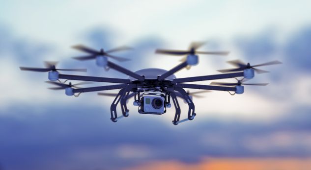 PARANDALIMI I AKSIDENTEVE/ Policia fillon patrullimin me dron në Prishtinë