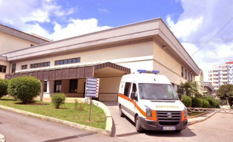E RËNDË NË DURRËS/ Foshnja vdes KATËR ditë pasi lindi. Prindërit AKUZA të forta mjekëve