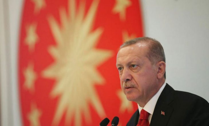 AKUZAT NDAJ SHBA/ Erdogan: Po bën përpjekje për vrasje ekonomike të Turqisë