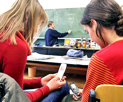 PAS HEQJES SË TELEFONAVE NË SHKOLLA/ Rama: Ja ku nuk do lejohen tjetër…