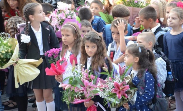 NISJA E SISTEMIT SHKOLLOR/ Çfarë pritet të ndodhë: Nga mësimet deri te provimet