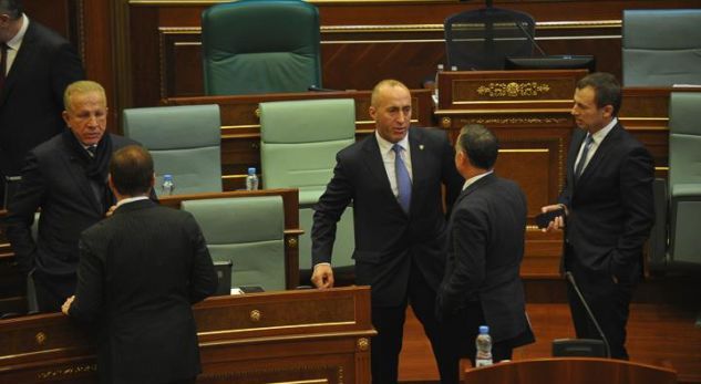 NËNKRYETARI I AAK-së/ Isufi: Opozita nuk paraqet një rrezik për Qeverinë Haradinaj