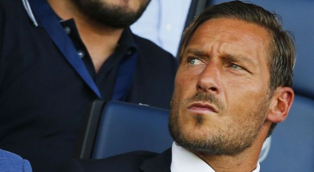 LEGJENDA E ROMËS/ Totti: Futbollistët nuk janë më të bashkuar, po izolohen me telefonat e tyre