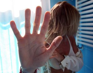 ABUZONTE ME GRUAN ITALIANE/ Shqiptari dy vjet më i vogël ia ktheu jetën në FERR 25 vjeçares