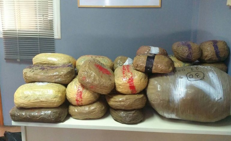 DROGA E KAPUR NË JANINË/ I riu grek arrestohet me 41.6 kg kanabis. Dyshohet se vinte nga…