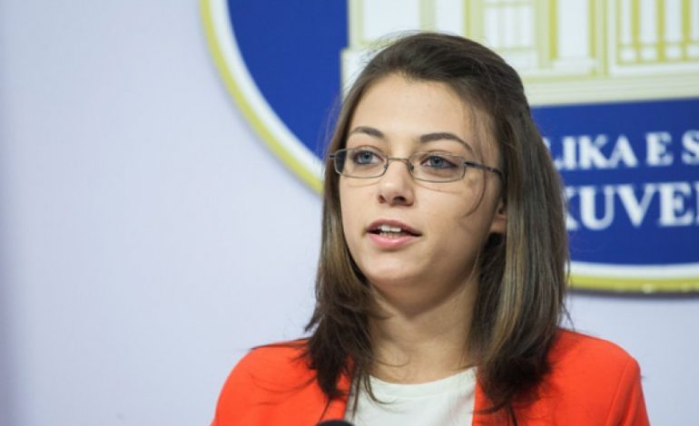 KONSUMIMI I DROGAVE NË SHKOLLA/ Mehmetaj: Qeveria nuk po merr masa ndaj lëndëve narkotike