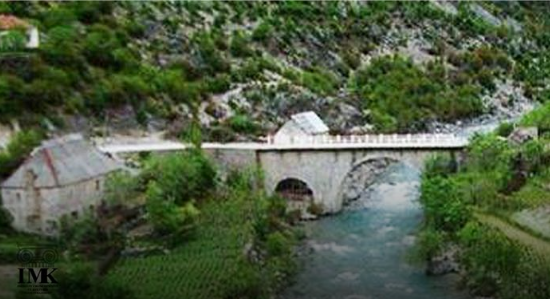 PROJEKTI PËR “URËN E KELMENDIT”/ FOTO: Restaurimi i plotë i veprës që lidh dy fshatra