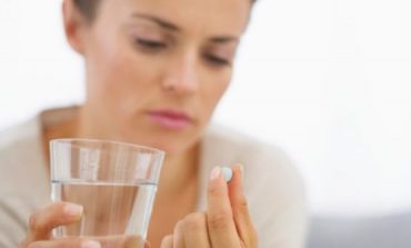 Rreziku nga kontraceptivi oral/ Ja çfarë ndodh nëse e pini për një kohë të gjatë